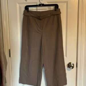 Women’s capris